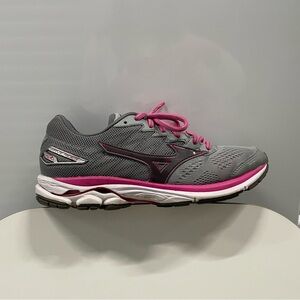 Mizuno Wave Rider 20 Women's 7.5